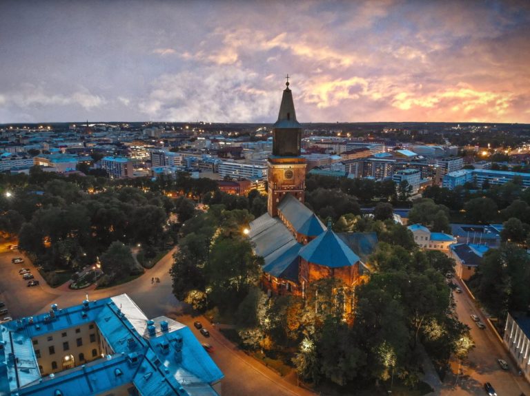 Varsinais-Suomen Kokoomuksen tilaisuudet toistaiseksi peruttu